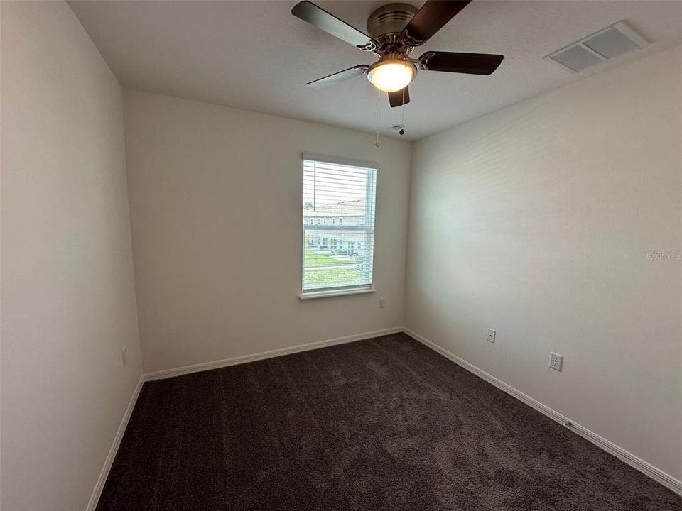 For Rent: $2,000 (3 beds, 2 baths, 1694 Square Feet)