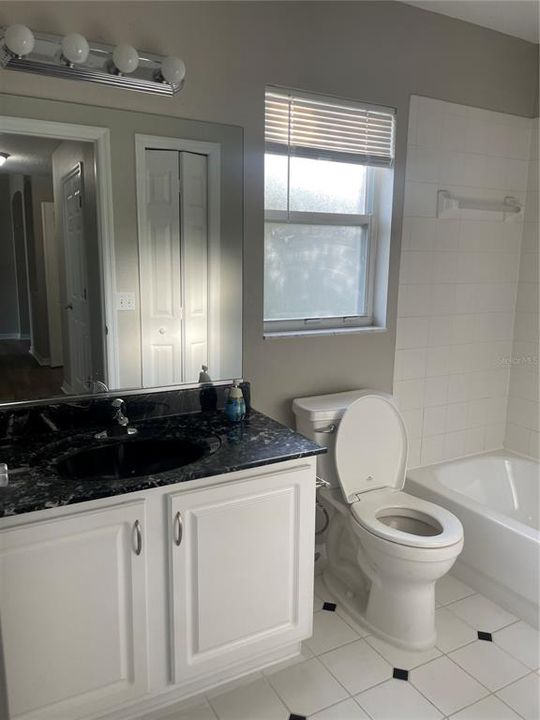 For Rent: $2,500 (3 beds, 2 baths, 1666 Square Feet)