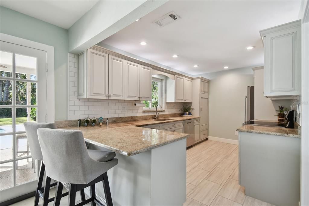 Active With Contract: $525,000 (4 beds, 2 baths, 2146 Square Feet)