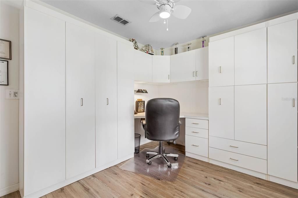 Office/3rd bedroom with Murphy bed