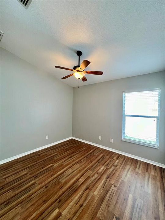 For Rent: $2,100 (3 beds, 2 baths, 1489 Square Feet)