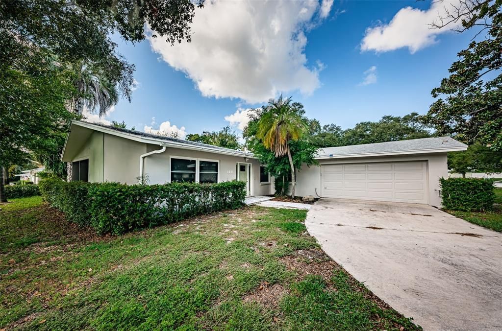 For Sale: $497,000 (3 beds, 2 baths, 1886 Square Feet)