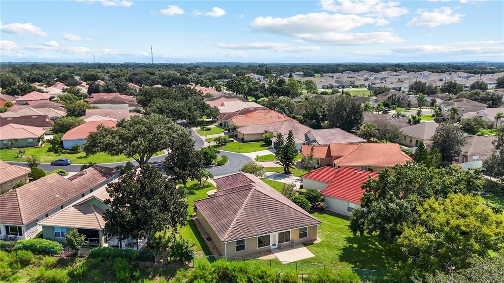 For Sale: $359,000 (3 beds, 2 baths, 1902 Square Feet)