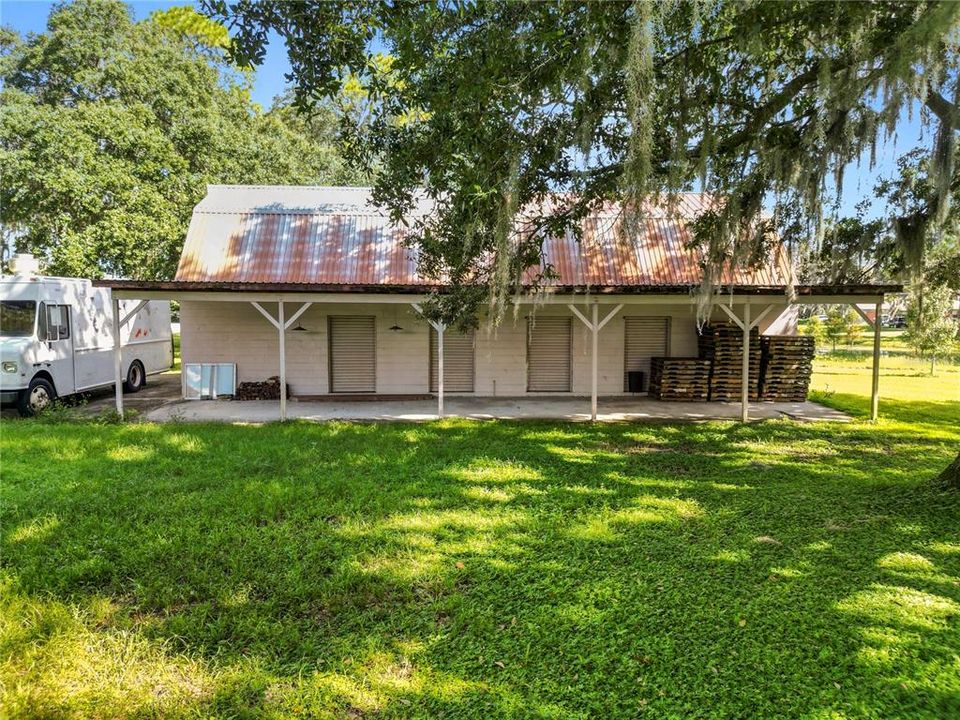 For Sale: $575,000 (3 beds, 2 baths, 1795 Square Feet)