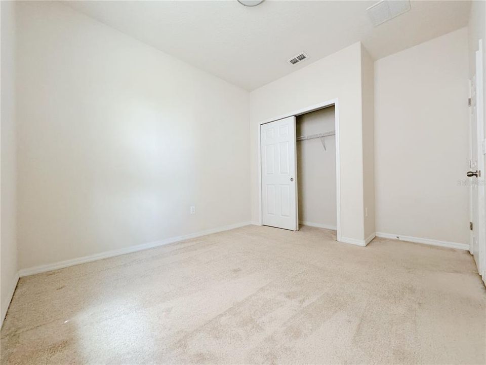 For Rent: $2,600 (3 beds, 2 baths, 1706 Square Feet)