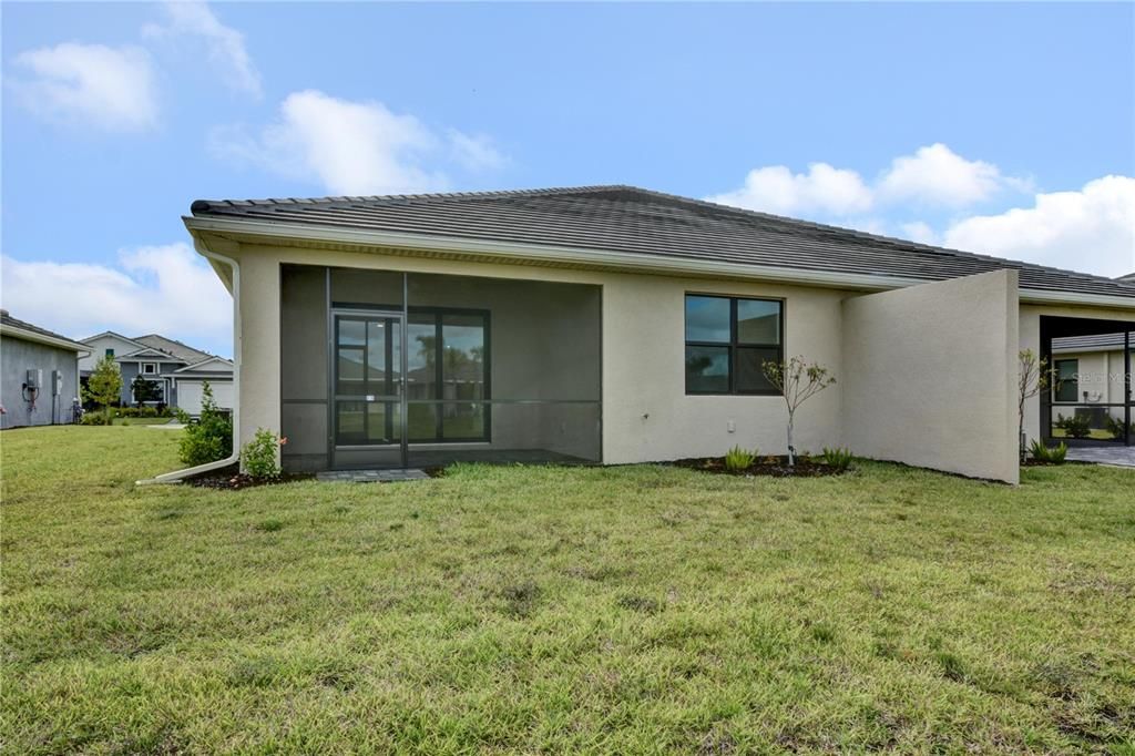 Active With Contract: $399,000 (3 beds, 2 baths, 1802 Square Feet)