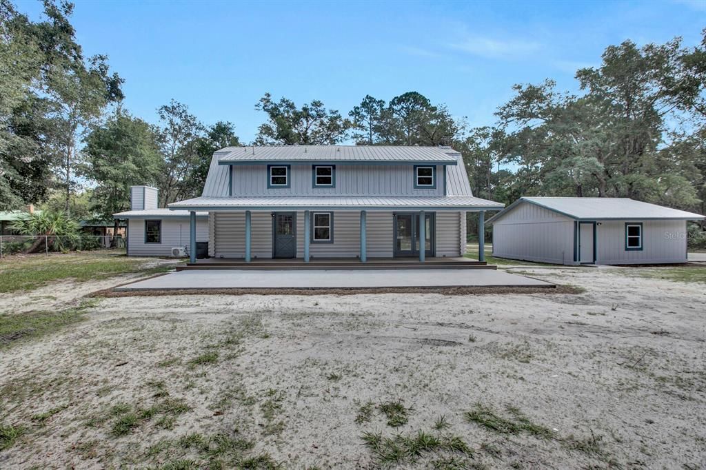 For Sale: $574,000 (3 beds, 3 baths, 2320 Square Feet)