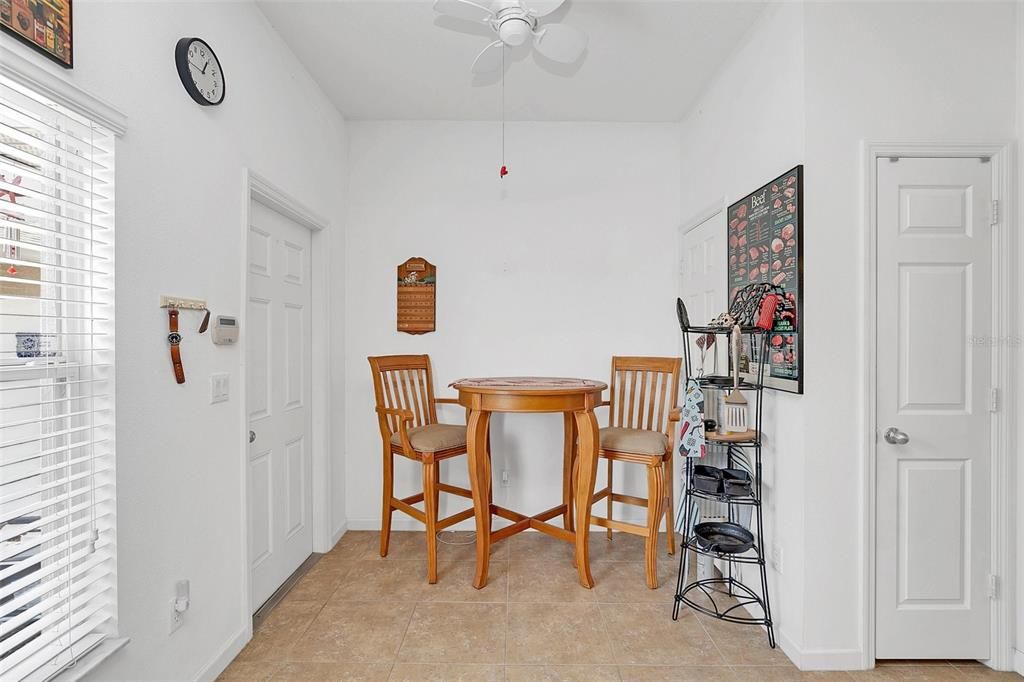 Eating area in kitchen