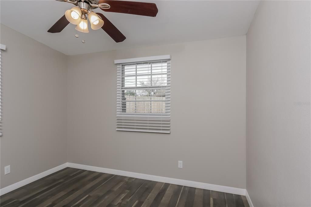 For Rent: $2,610 (3 beds, 1 baths, 1760 Square Feet)