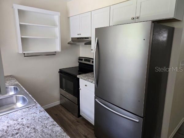 For Rent: $1,450 (2 beds, 1 baths, 768 Square Feet)