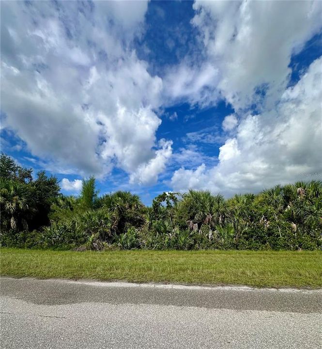 Vendido Recientemente: $24,900 (0.23 acres)