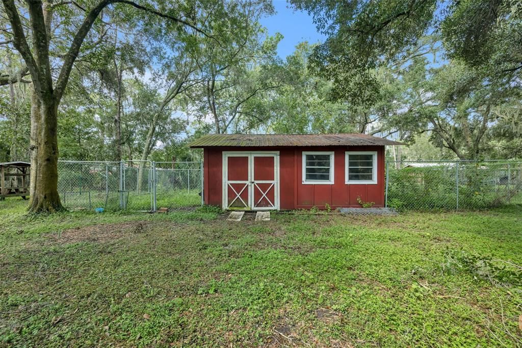 For Sale: $499,000 (4 beds, 2 baths, 1738 Square Feet)