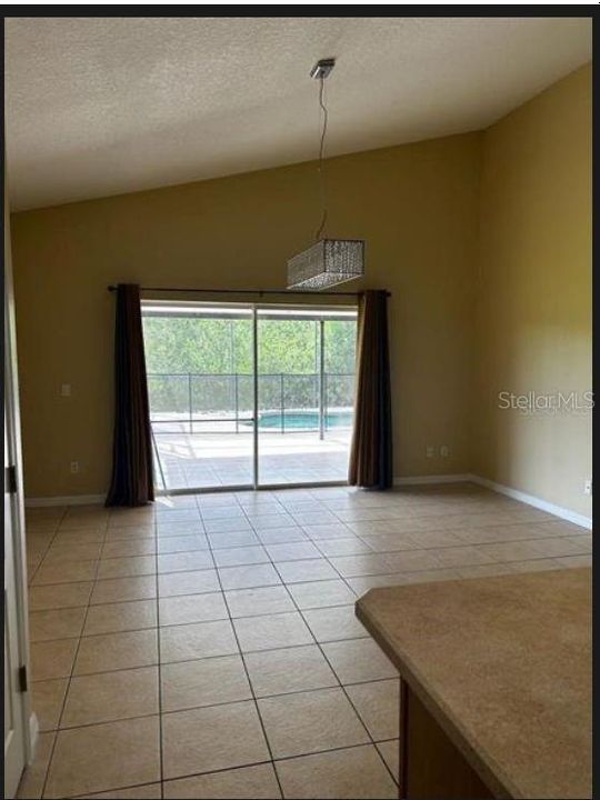 For Rent: $3,150 (4 beds, 2 baths, 2151 Square Feet)