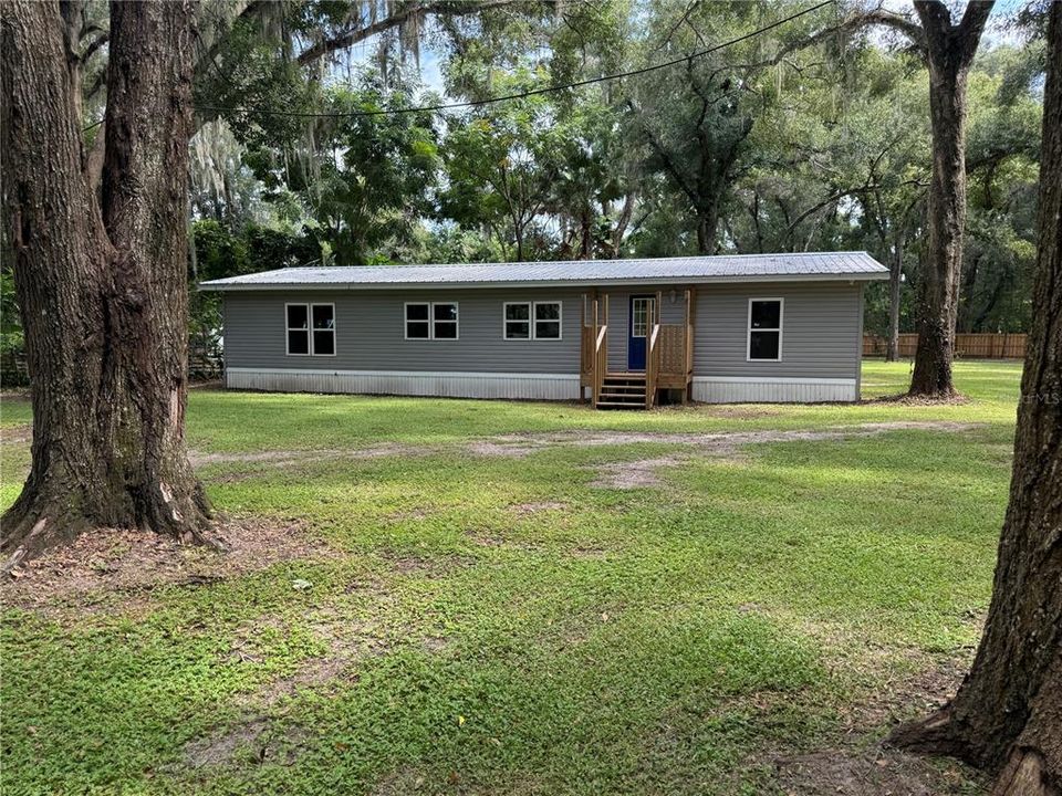 For Sale: $175,000 (3 beds, 2 baths, 1288 Square Feet)