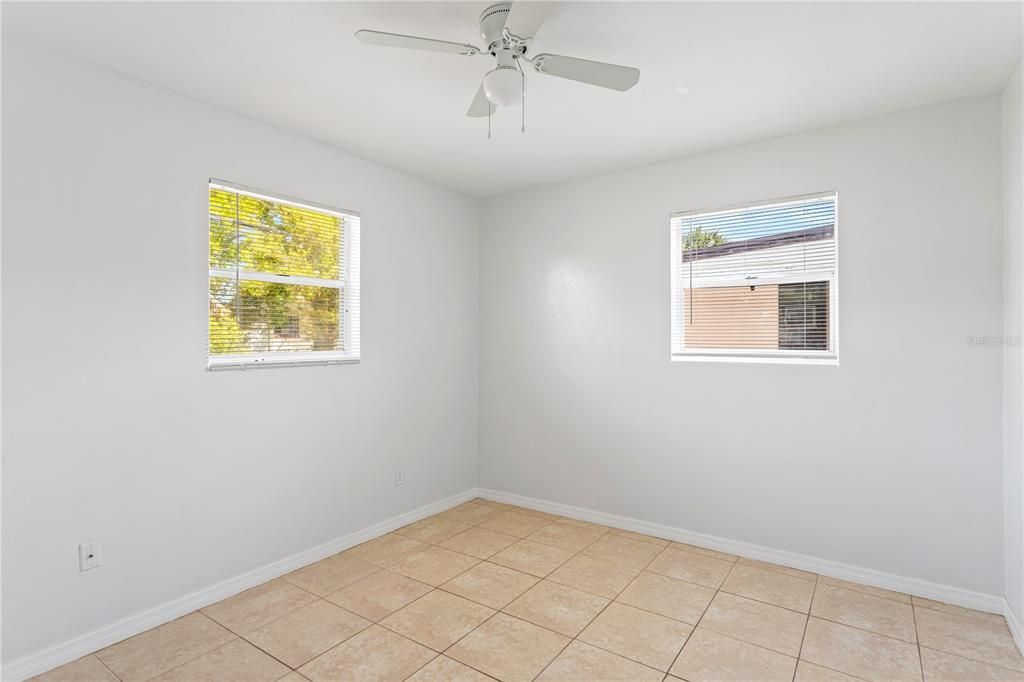 For Sale: $239,500 (3 beds, 2 baths, 1168 Square Feet)