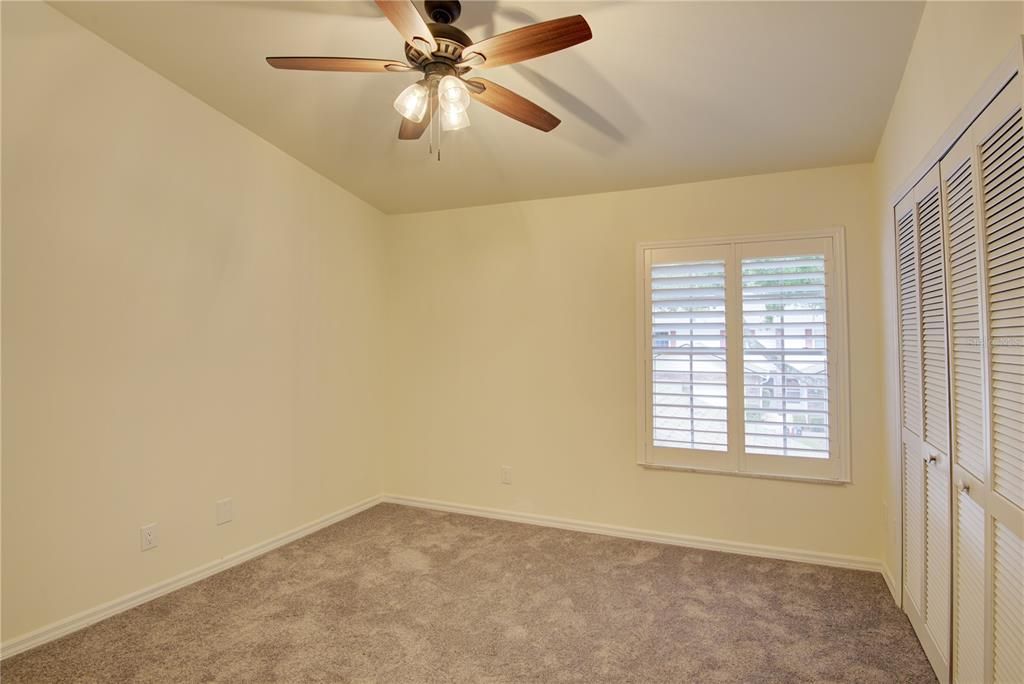 For Sale: $299,250 (2 beds, 2 baths, 1236 Square Feet)