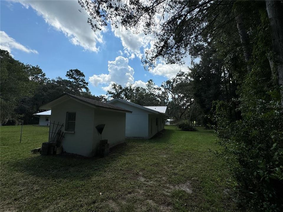 Active With Contract: $299,000 (3 beds, 1 baths, 1752 Square Feet)