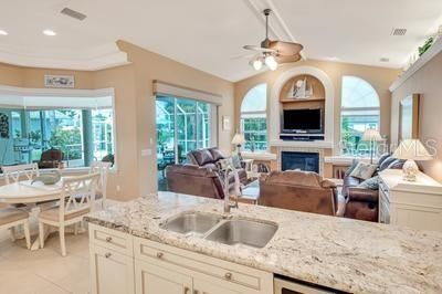 Active With Contract: $785,000 (3 beds, 2 baths, 2176 Square Feet)