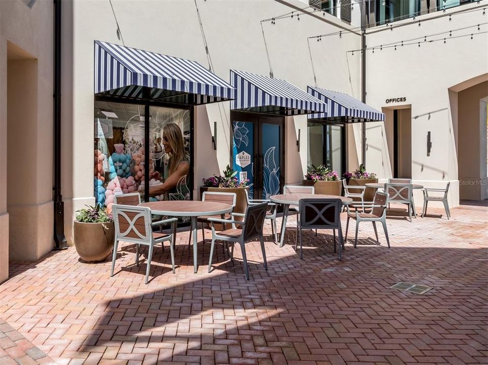 Plenty of outdoor dining from elegant to quick bites