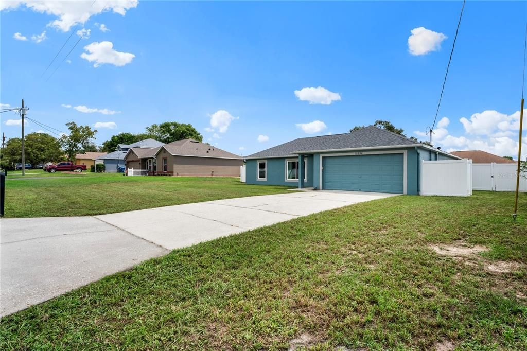 For Sale: $290,000 (3 beds, 2 baths, 1436 Square Feet)