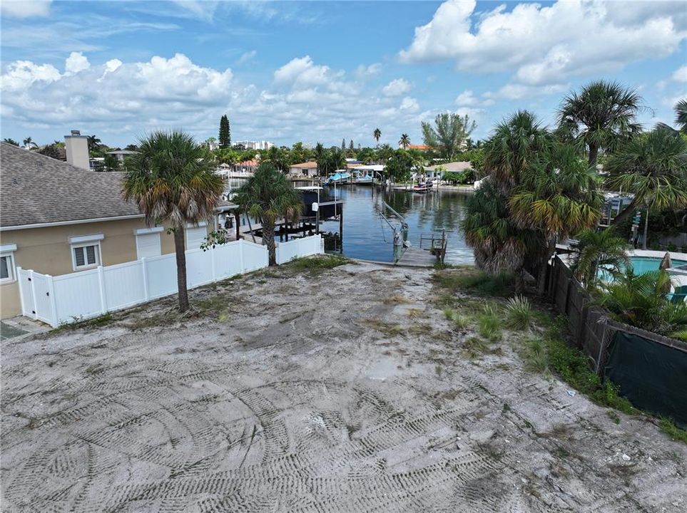 For Sale: $2,599,900 (3 beds, 3 baths, 3052 Square Feet)