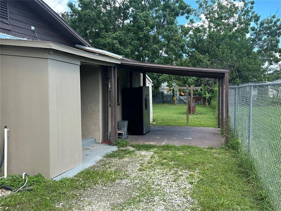 Carport