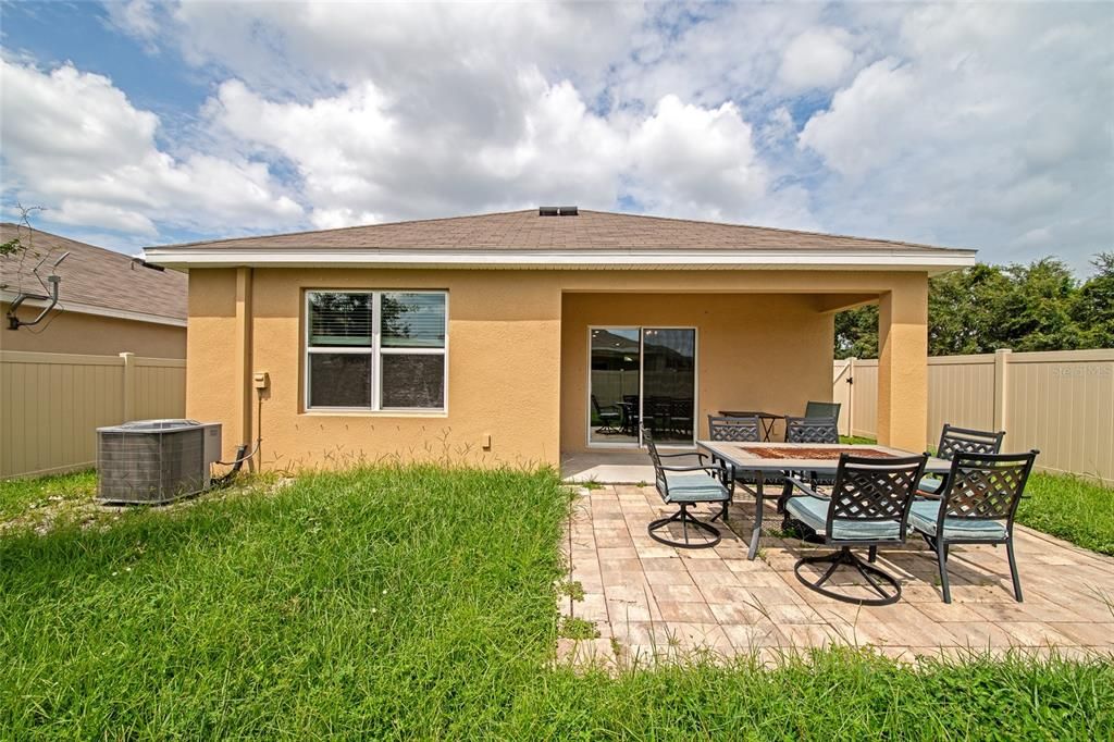 For Sale: $440,000 (3 beds, 2 baths, 1487 Square Feet)