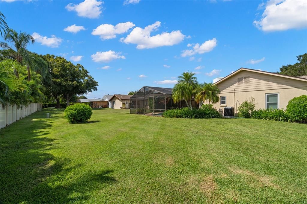 For Sale: $549,000 (3 beds, 2 baths, 1908 Square Feet)