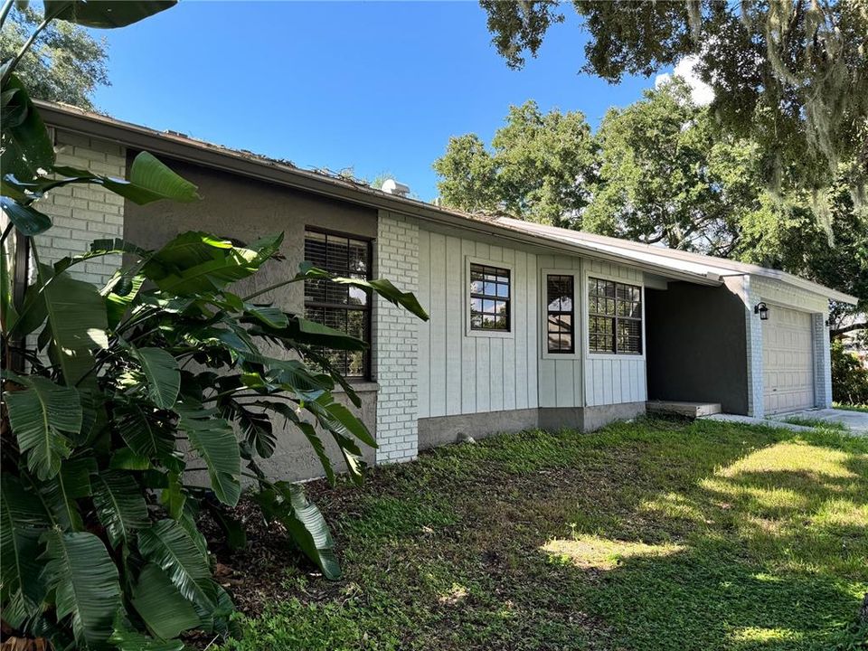 For Sale: $449,000 (3 beds, 2 baths, 1440 Square Feet)