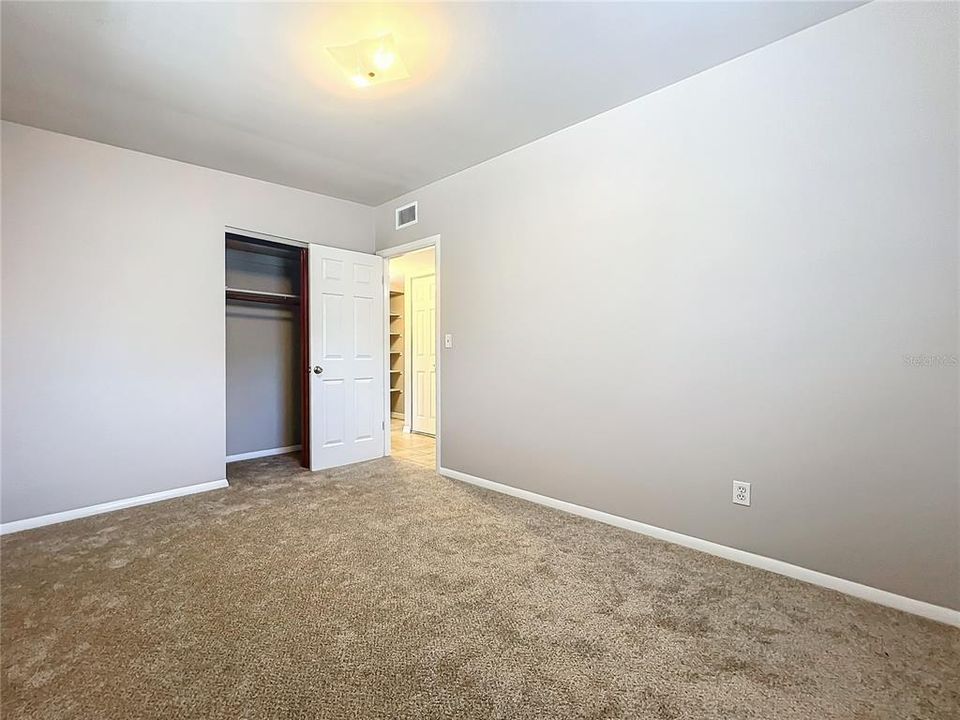 For Sale: $289,900 (3 beds, 1 baths, 969 Square Feet)