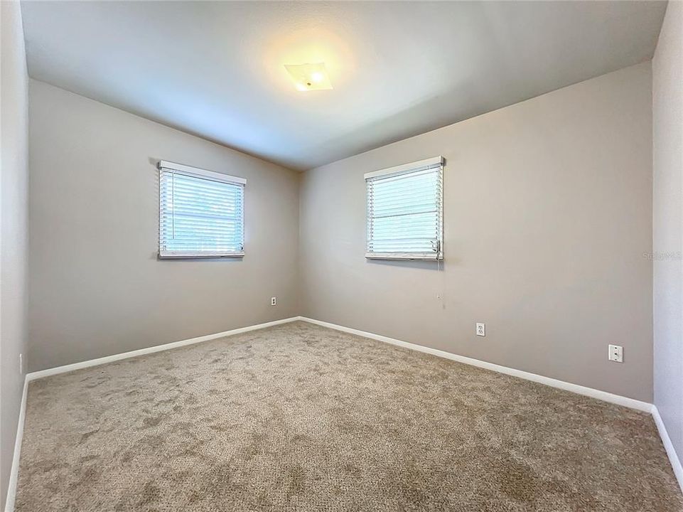 For Sale: $289,900 (3 beds, 1 baths, 969 Square Feet)