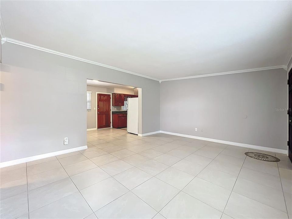 For Sale: $289,900 (3 beds, 1 baths, 969 Square Feet)