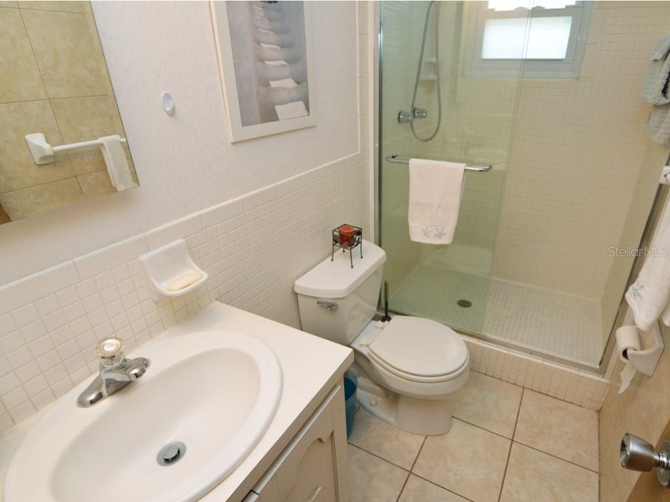 For Sale: $339,000 (2 beds, 2 baths, 1393 Square Feet)