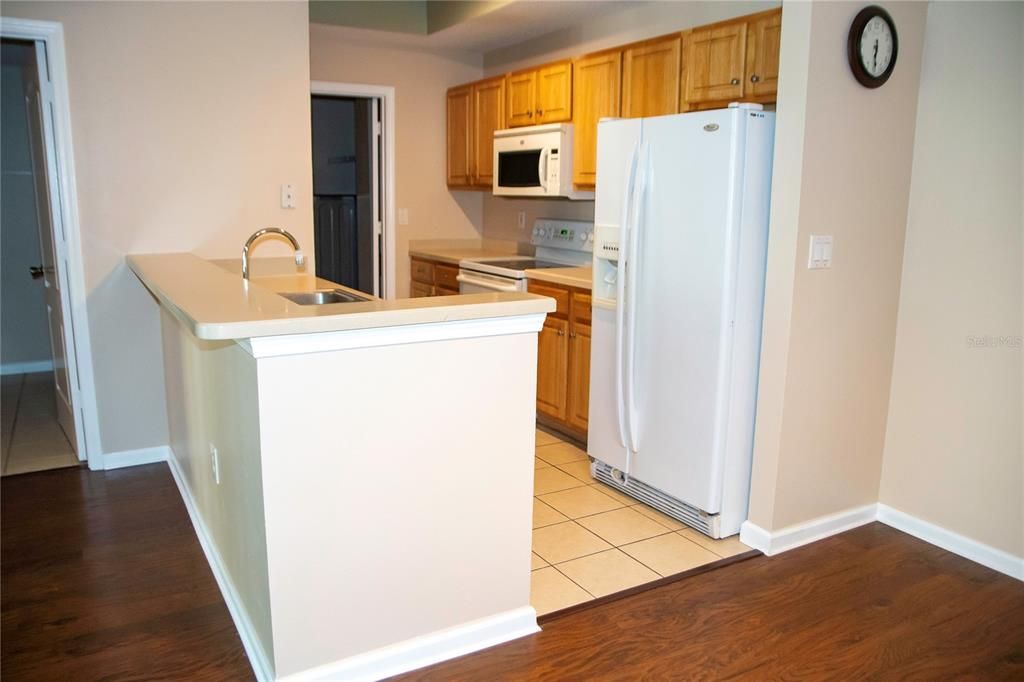 For Sale: $262,500 (2 beds, 2 baths, 1120 Square Feet)