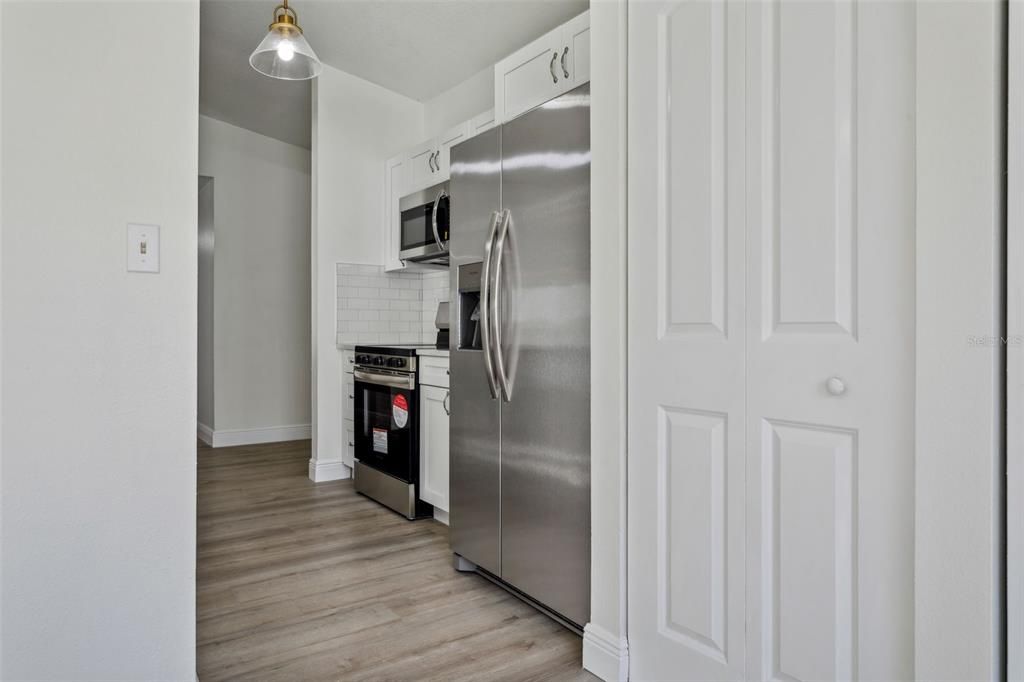 For Sale: $364,900 (3 beds, 2 baths, 1682 Square Feet)