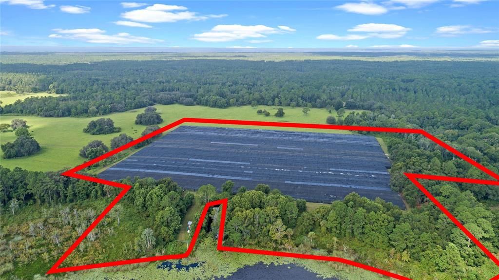 На продажу: $425,000 (26.84 acres)