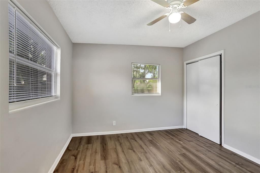 For Sale: $335,000 (3 beds, 1 baths, 1527 Square Feet)