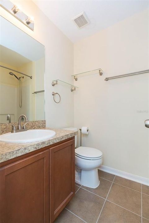 For Sale: $265,000 (2 beds, 2 baths, 1064 Square Feet)