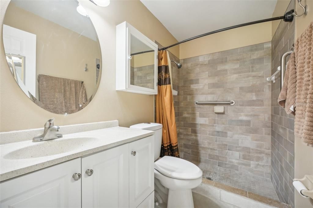 For Sale: $335,000 (2 beds, 2 baths, 1330 Square Feet)