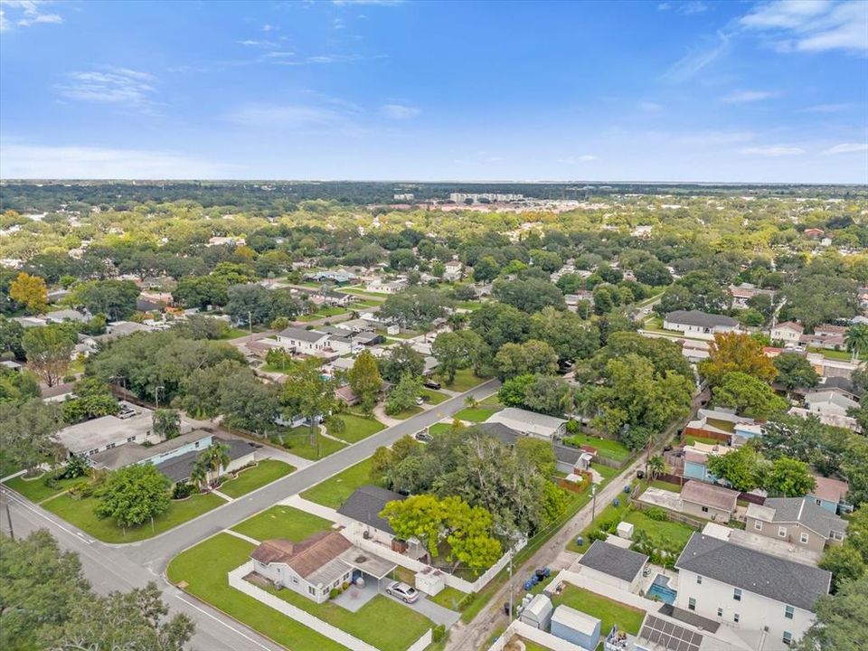 For Sale: $489,000 (3 beds, 3 baths, 1291 Square Feet)