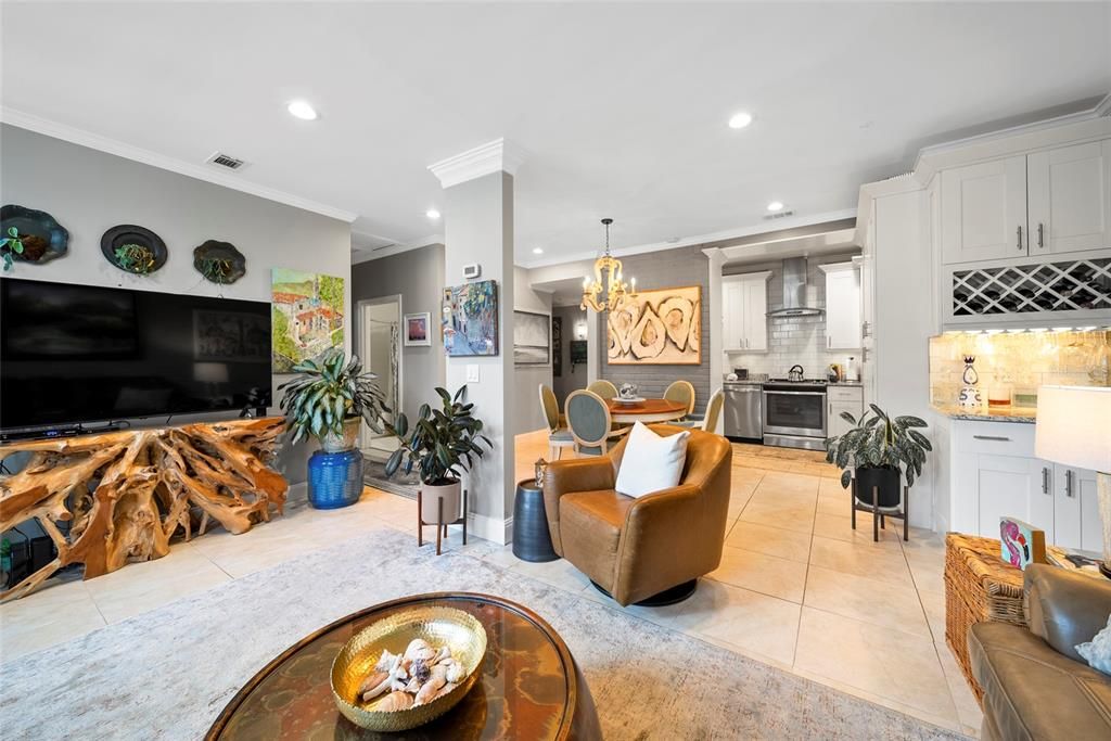 For Sale: $534,900 (2 beds, 2 baths, 1145 Square Feet)