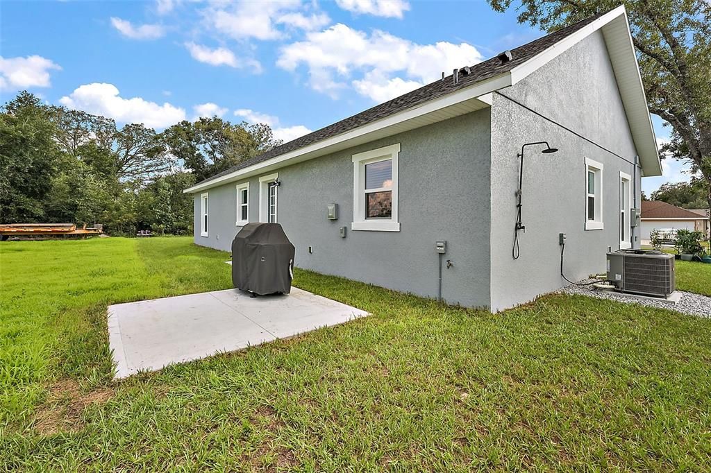 For Sale: $395,000 (3 beds, 2 baths, 1801 Square Feet)