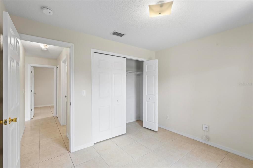 For Sale: $324,900 (3 beds, 2 baths, 1361 Square Feet)