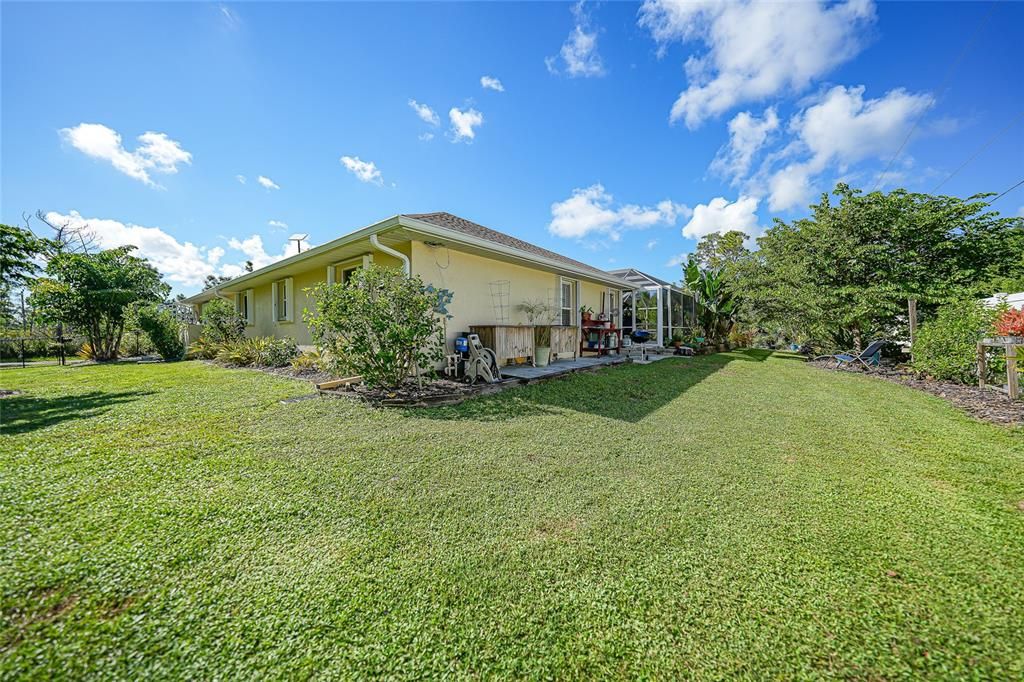 For Sale: $519,000 (3 beds, 2 baths, 2283 Square Feet)