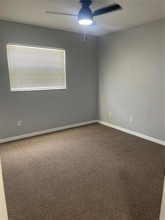 For Rent: $2,900 (4 beds, 2 baths, 1937 Square Feet)