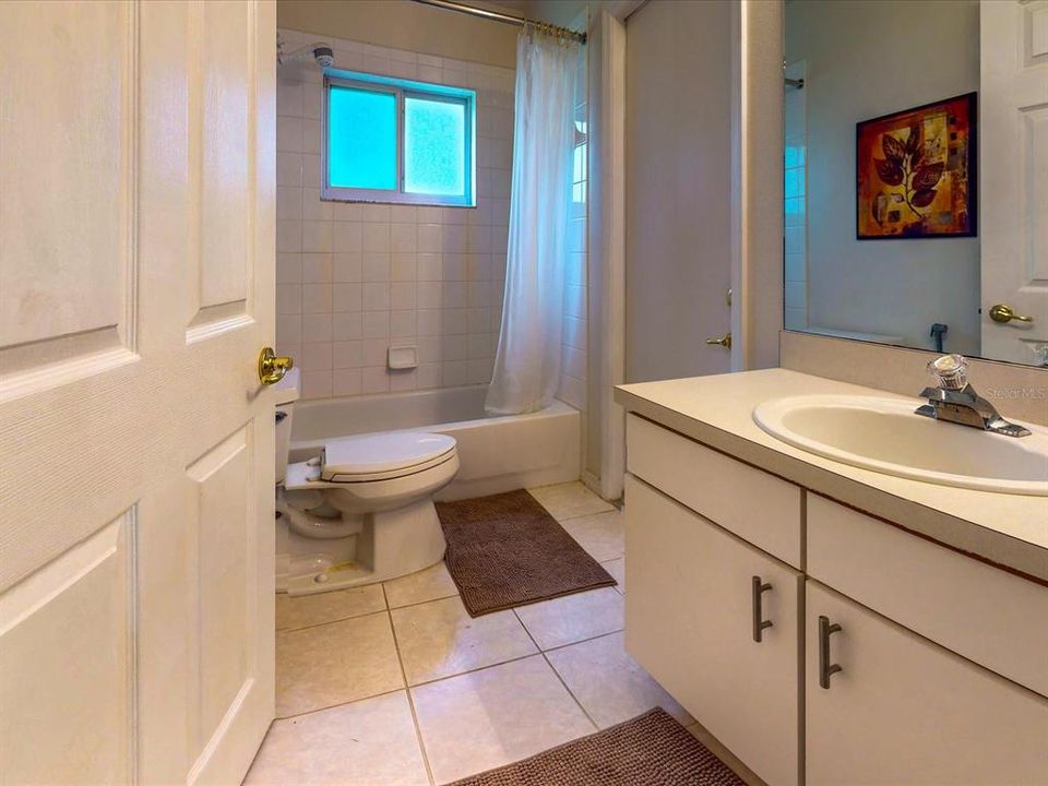 For Sale: $349,000 (3 beds, 2 baths, 1552 Square Feet)