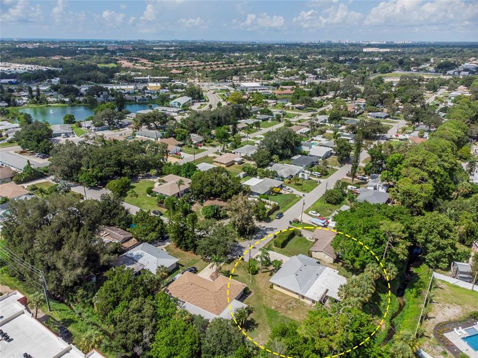 For Sale: $399,000 (3 beds, 3 baths, 1742 Square Feet)