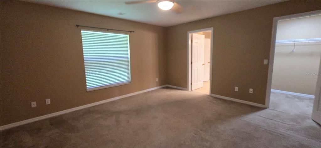 For Rent: $1,900 (3 beds, 2 baths, 1656 Square Feet)