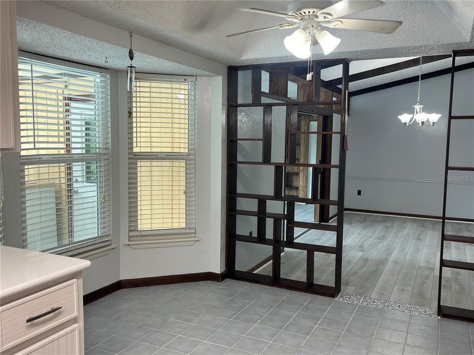 Kitchen breakfast area