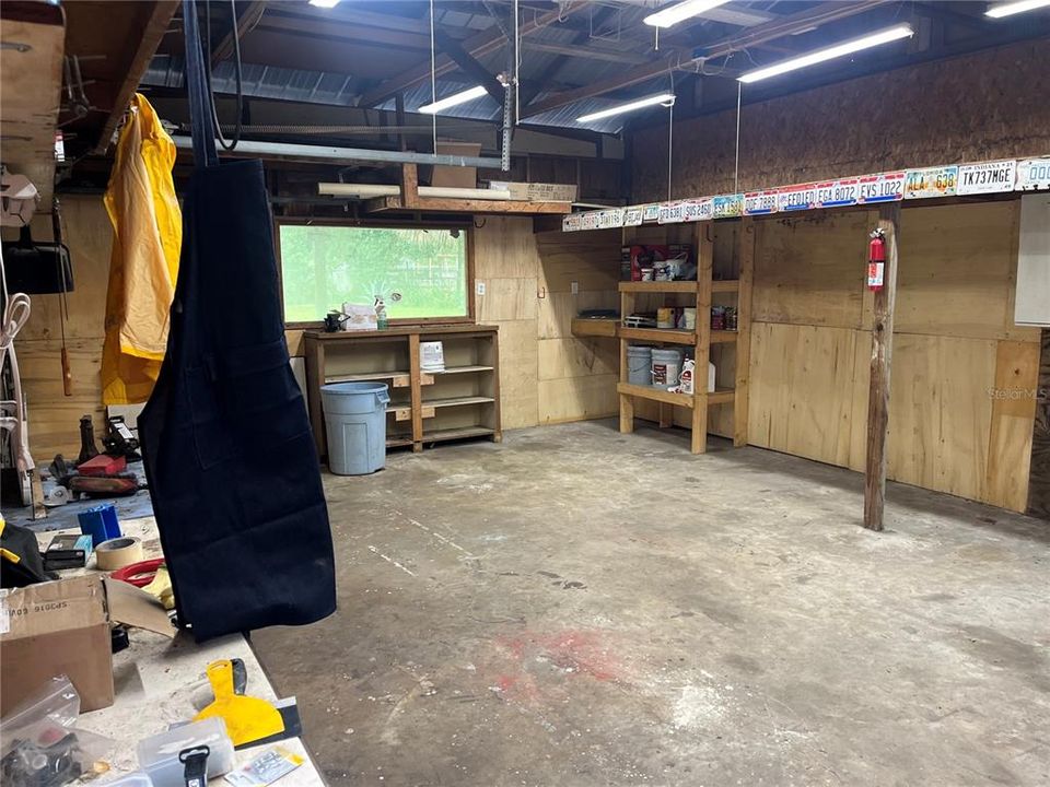 Garage work shop